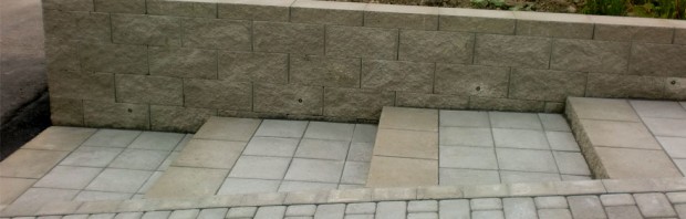 Mur med inbyggd LED-belysning